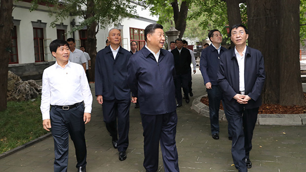 习近平视察北京香山革命纪念地