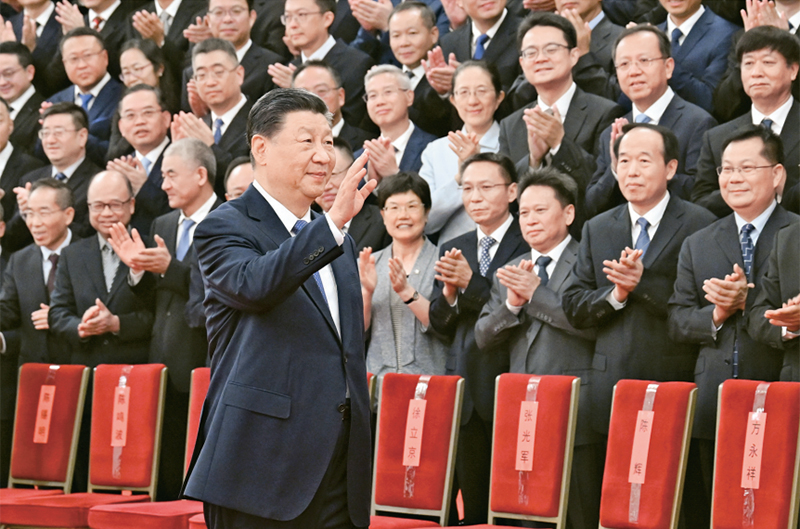 习近平：朝着建成科技强国的宏伟目标奋勇前进(图3)