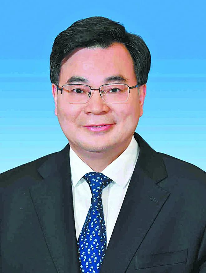 全国人大代表,甘肃省委书记,省人大常委会主任 胡昌升报告通篇贯穿