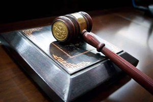 背负两条人命的罪犯周权、李冬伏法