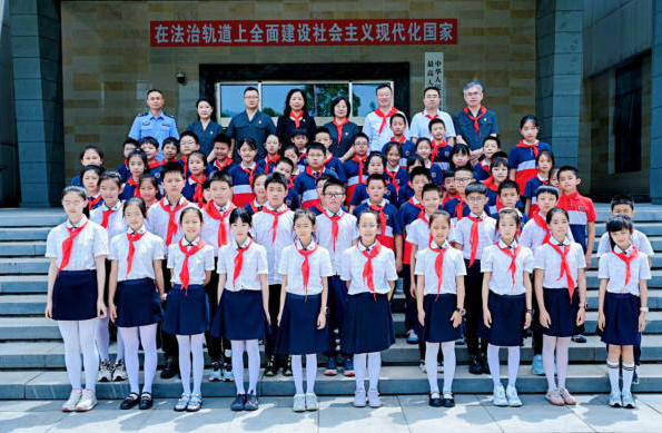 第五巡回法庭举办“六一”儿童节“司法守护、‘未’你而来”...