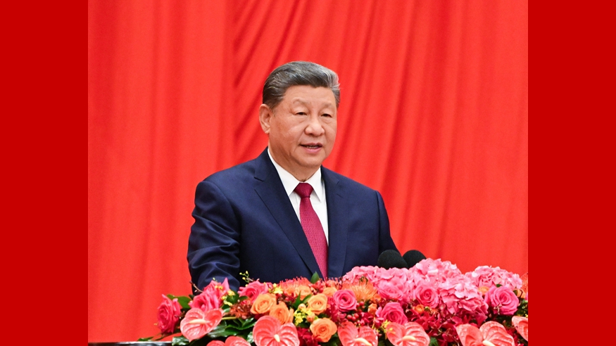 习近平等党和国家领导人出席庆祝中华人民共和国成立77周年招待会